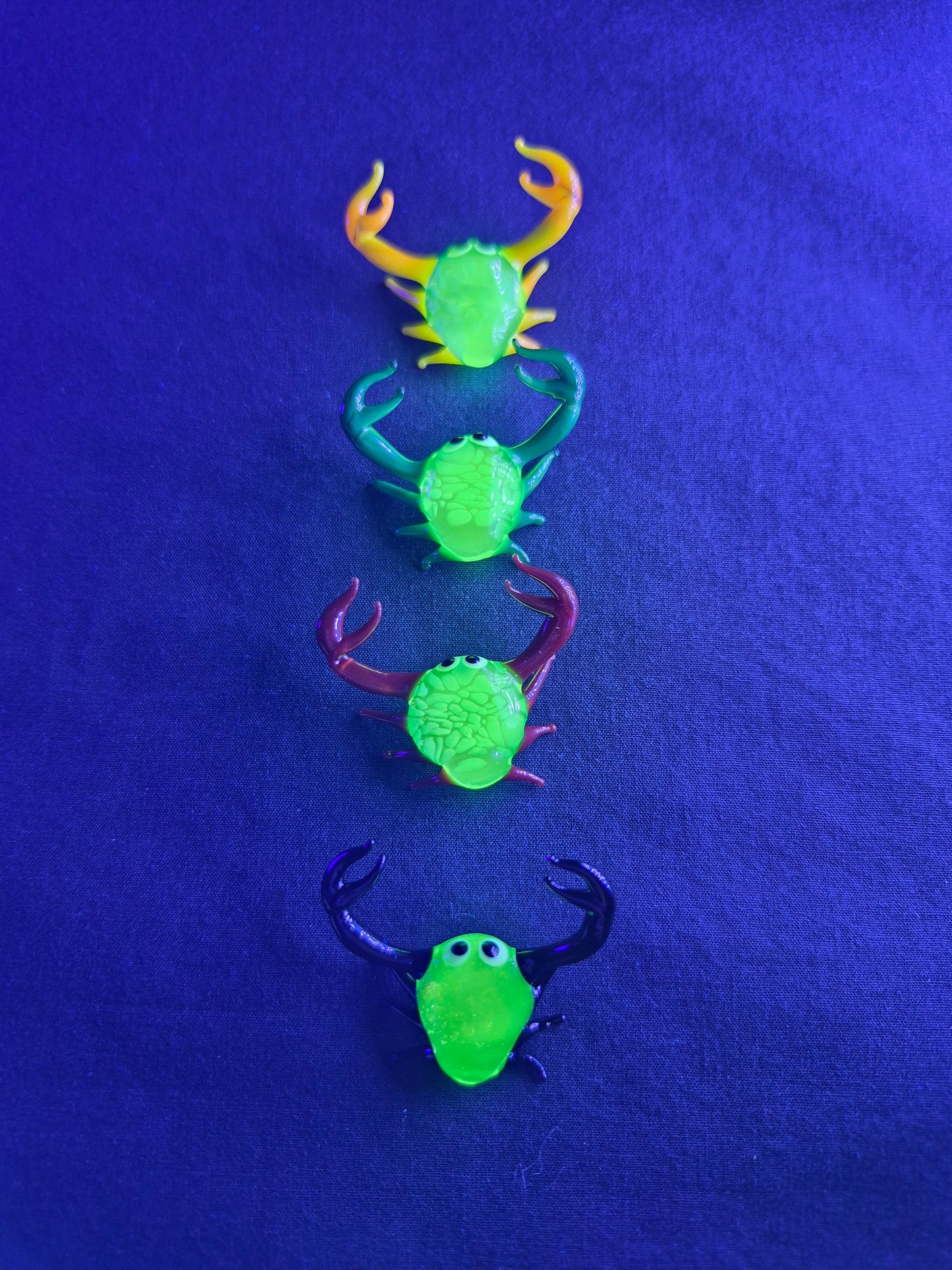 Mini Uranium Glass Crab