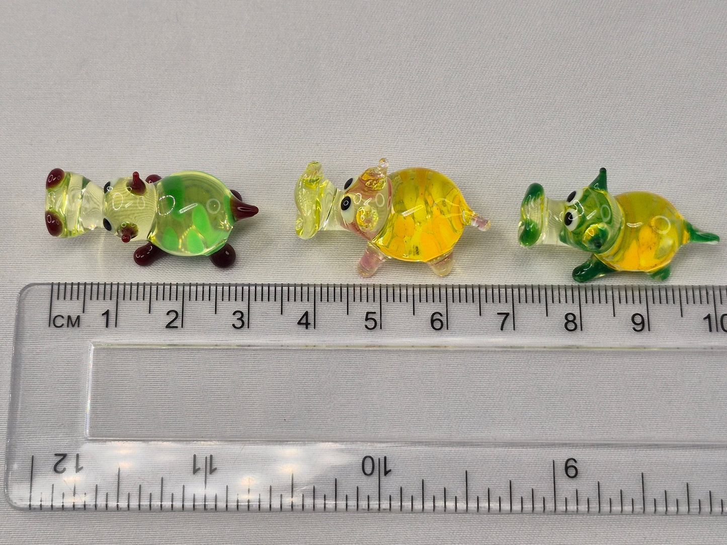 Mini Uranium Glass Hippo Set