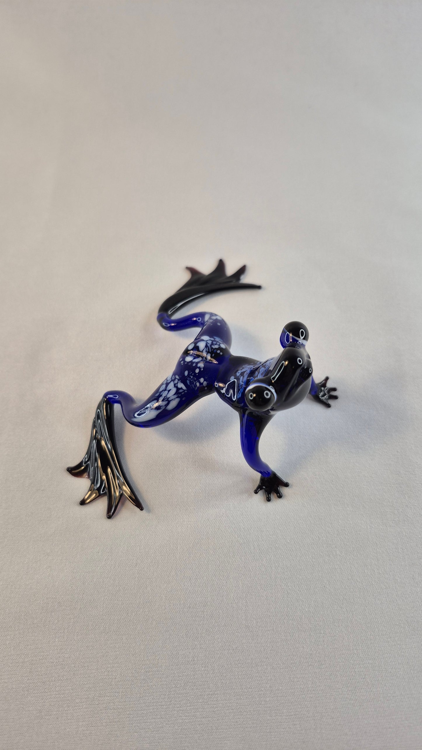 Blue Sitting Glass Frog