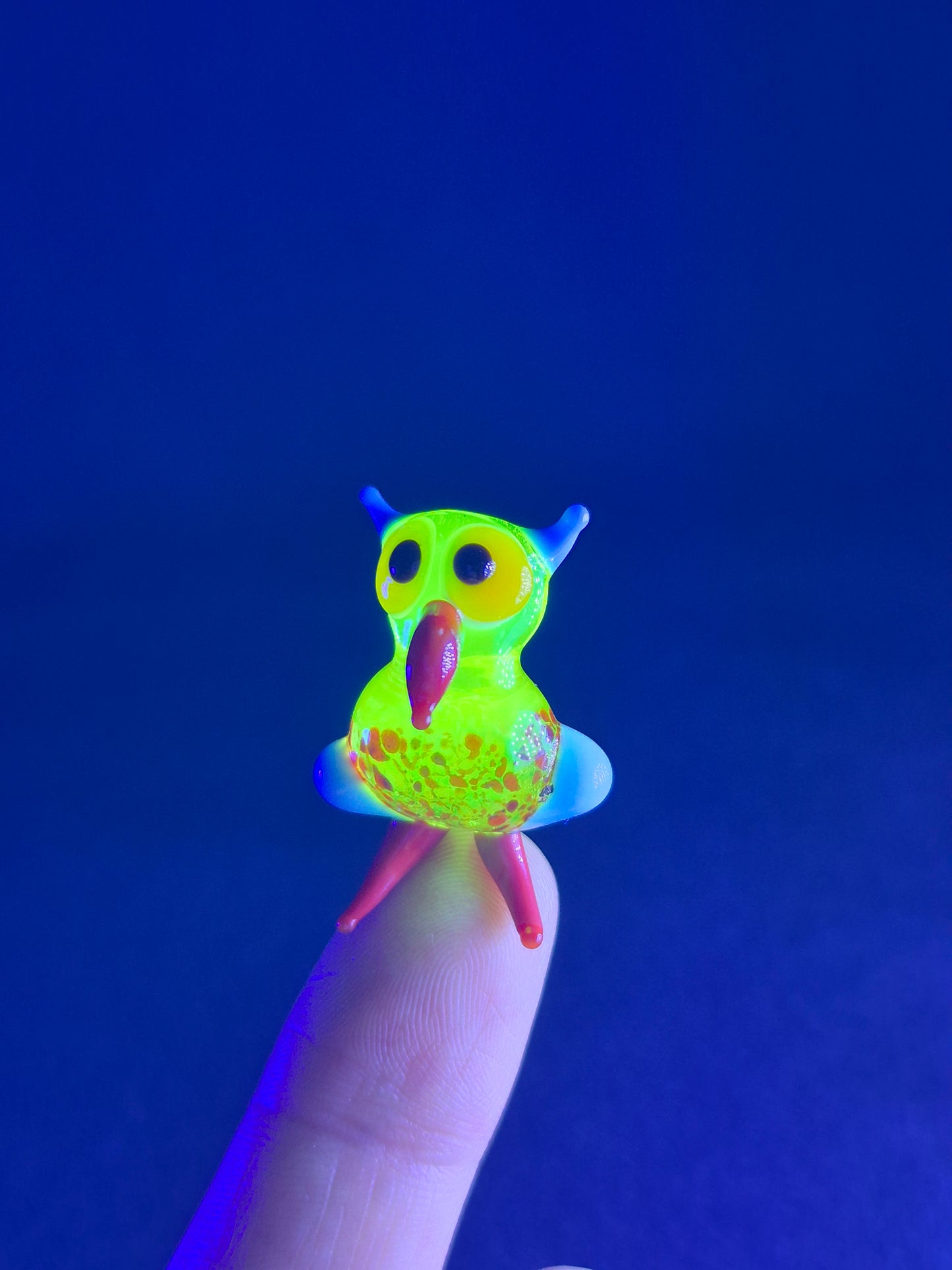 Mini Uranium Glass Owl