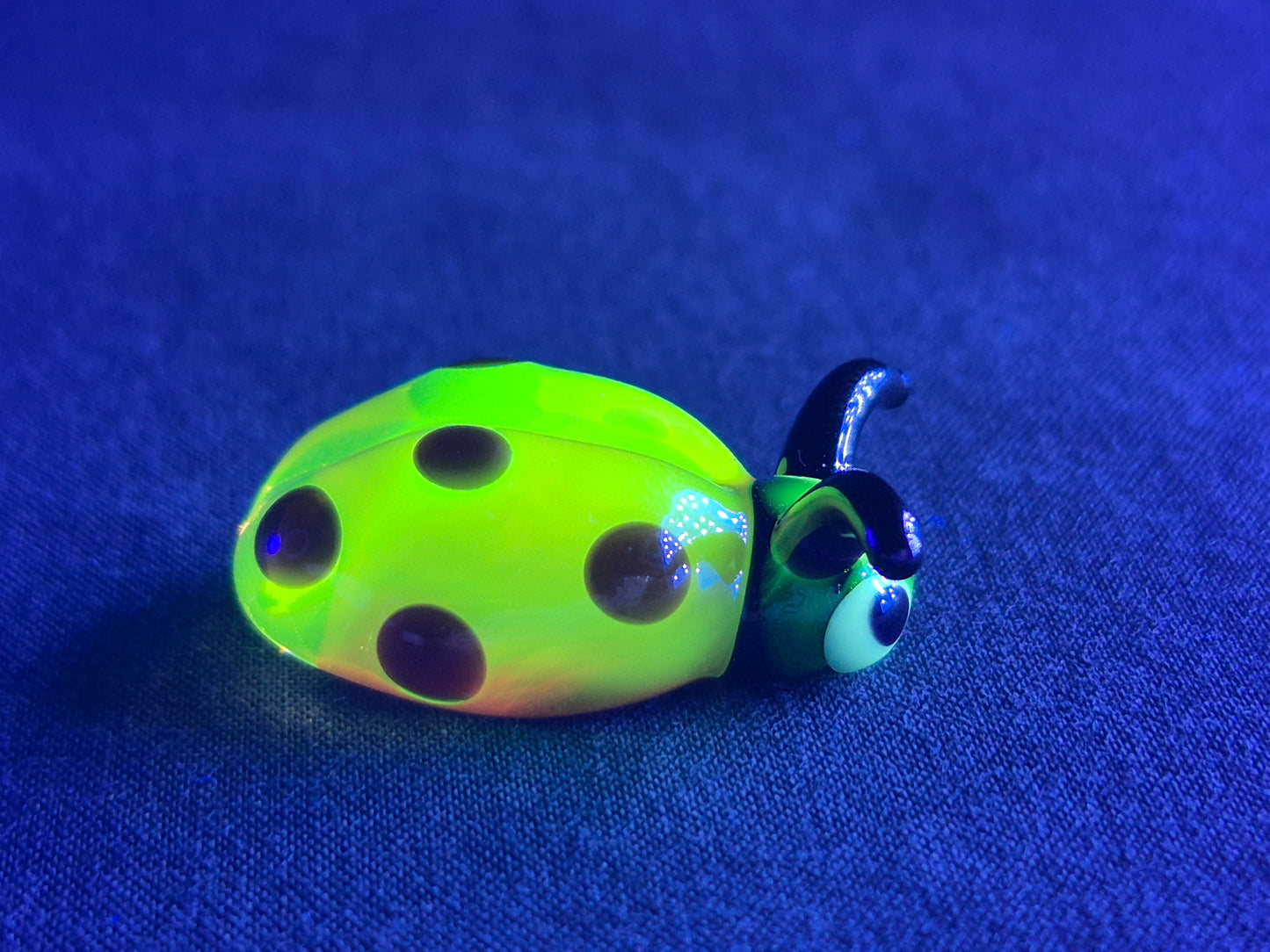 Mini Uranium Glass Ladybug