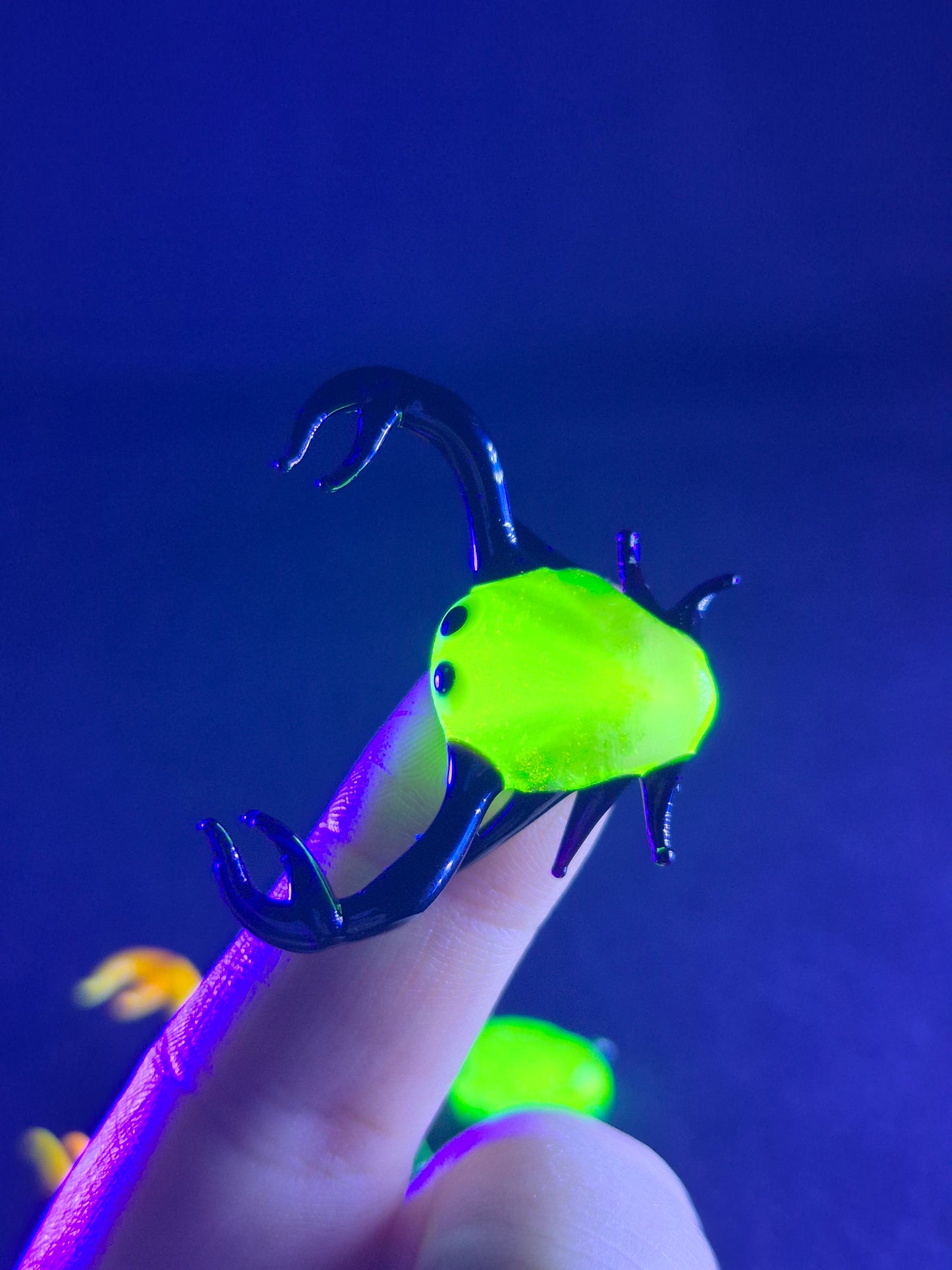 Mini Uranium Glass Crab