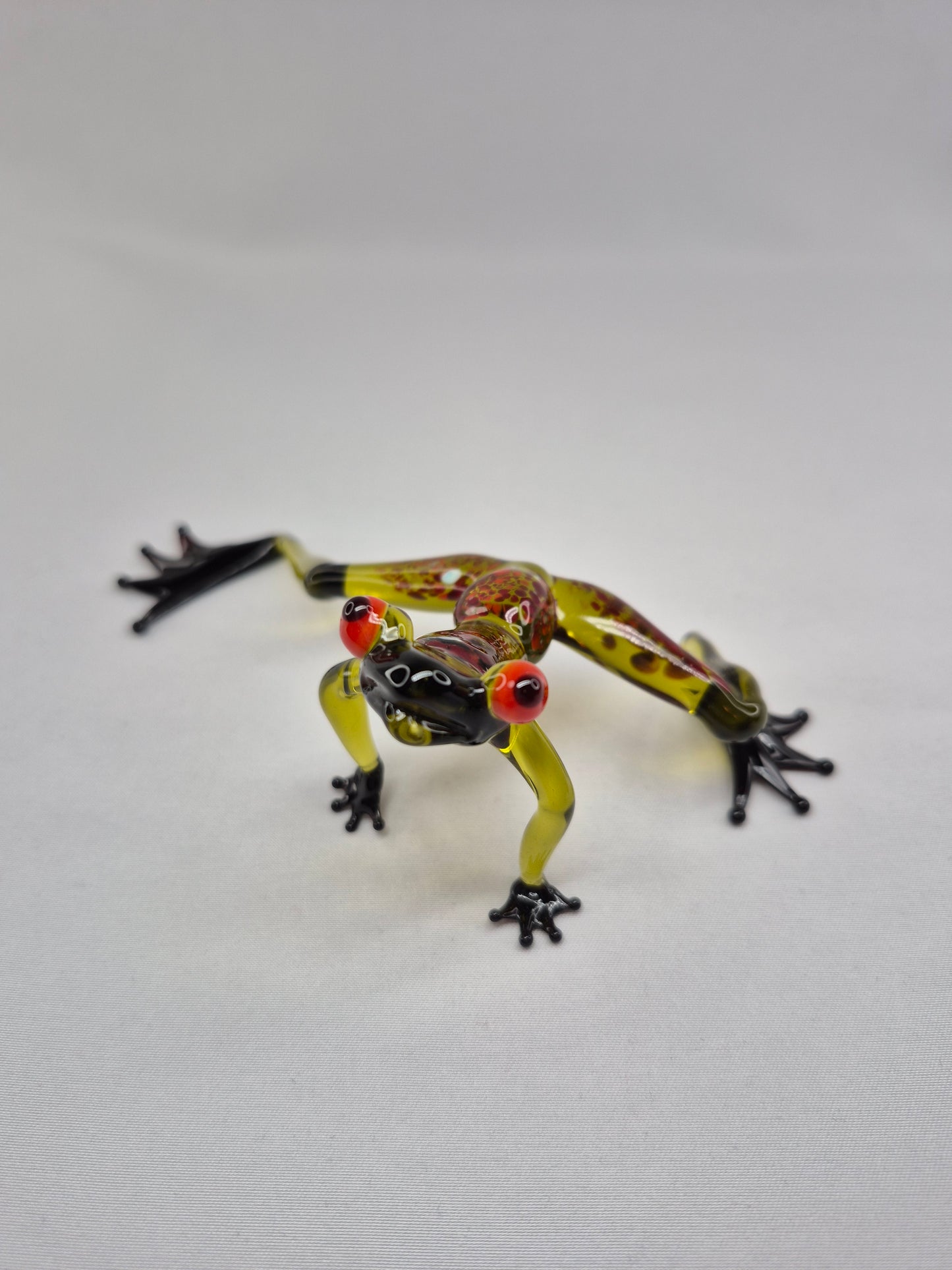 Dark Green Sitting Glass Frog