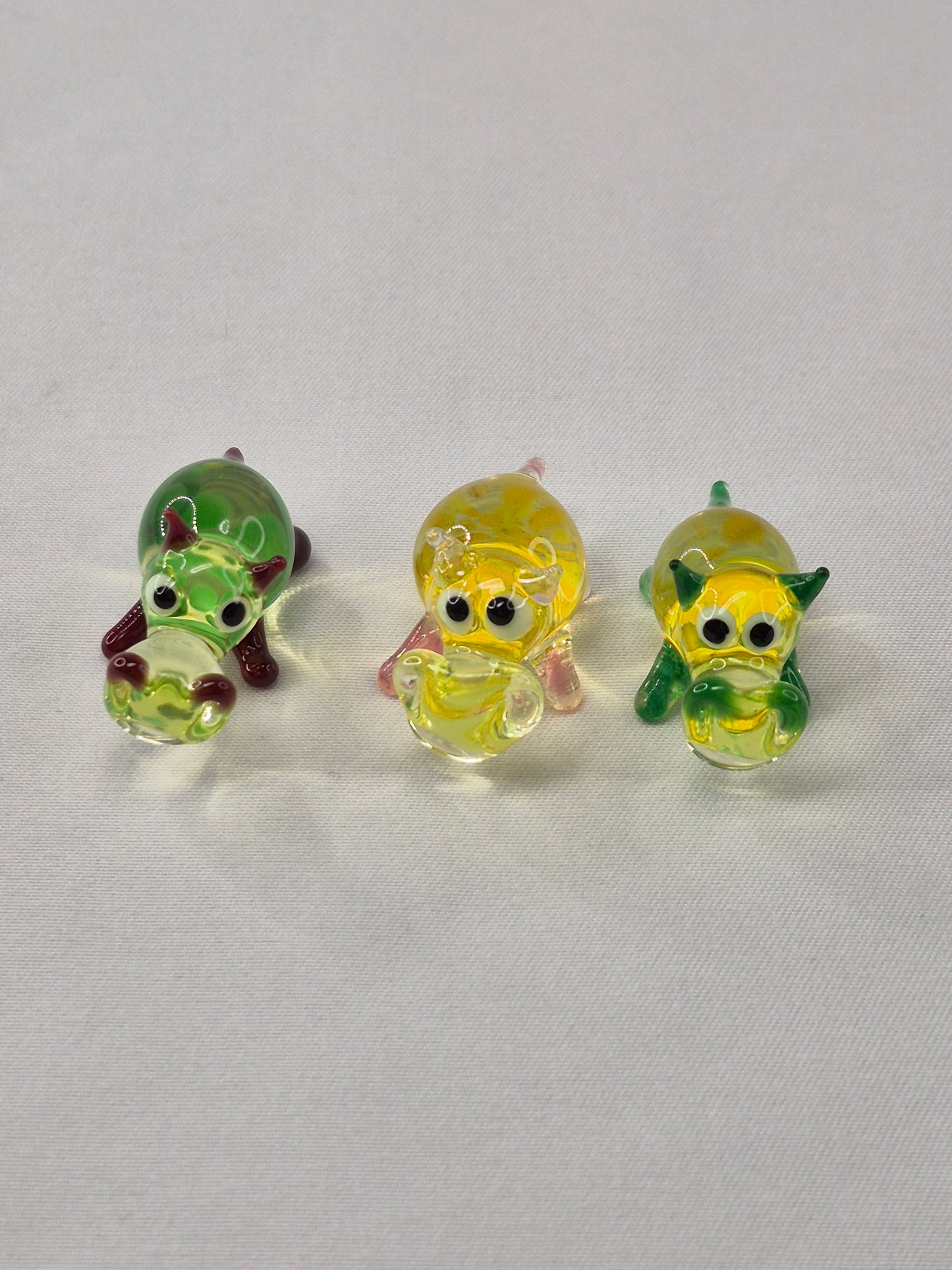 Mini Uranium Glass Hippo Set