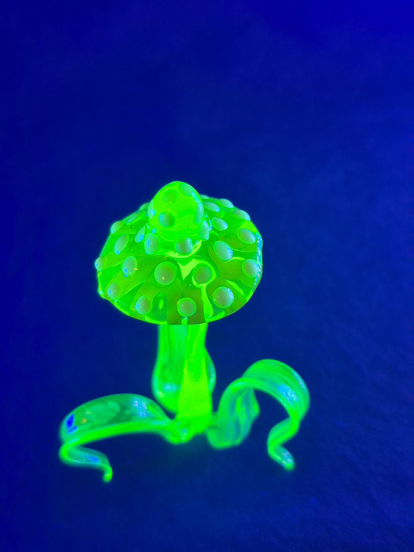 Uranium Glass Mushroom