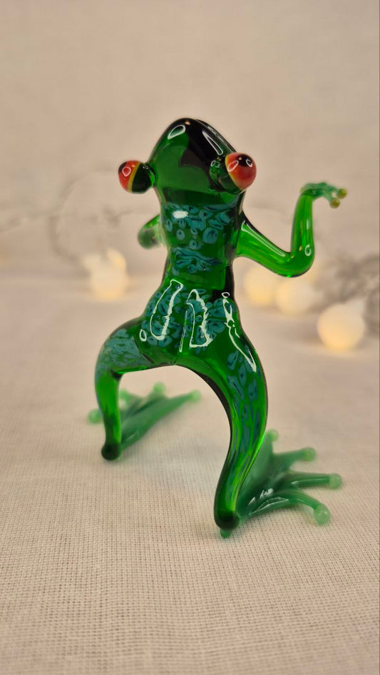Green frog-meteorologist.